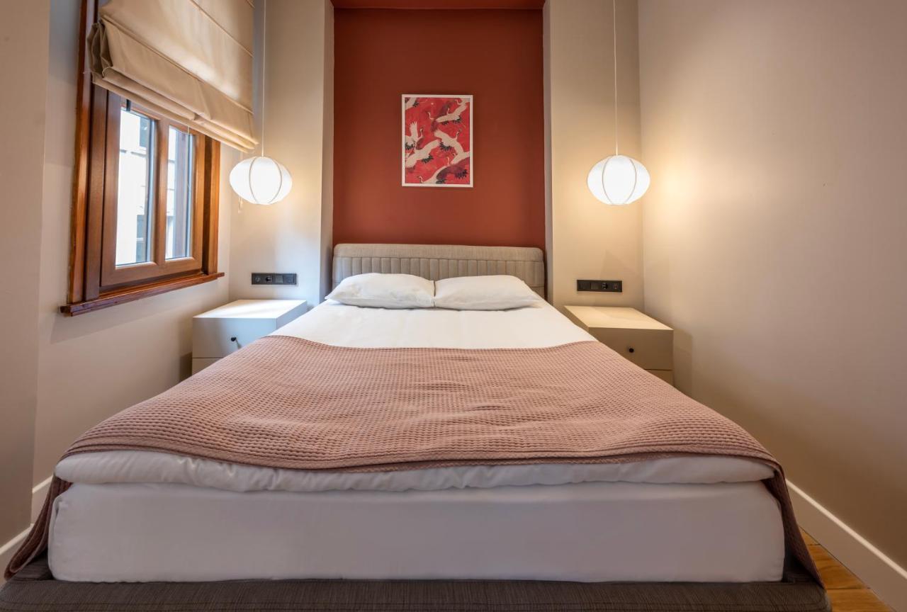 Bguest Pera Suites Istanbul Exterior foto