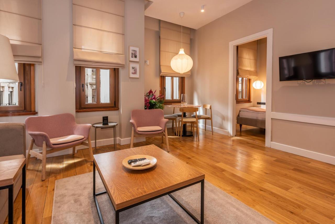 Bguest Pera Suites Istanbul Exterior foto